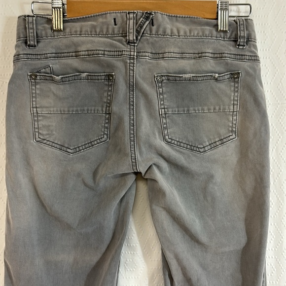 Free People Low Rise Skinny Velvet Pants Size 26 - Picture 6 of 10